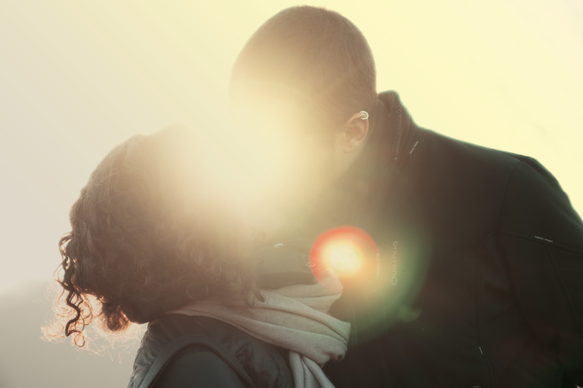 5 sposobów na wyrażanie pozytywnych uczuć w związku.